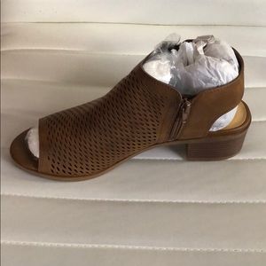 Soda Brand Shoes womens chunky heel bootie!